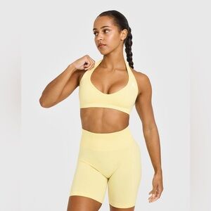 Oner Active EFFORTLESSLIFT™ SEAMLESS HALTER NECK SPORTS BRA WITH WHITE LOGO